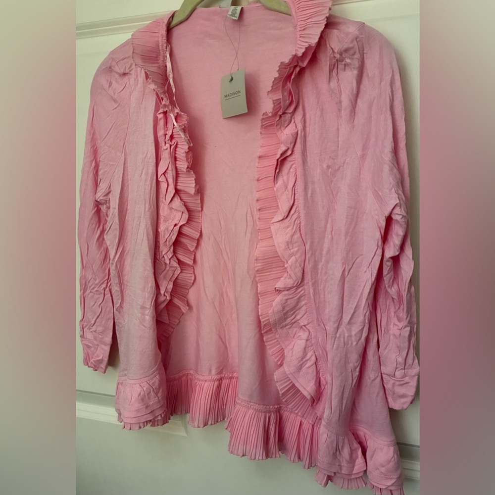 Madison Pink Bolero Cover-Up Size Small NEW Ruffled Edges Belk Soft Jacket!